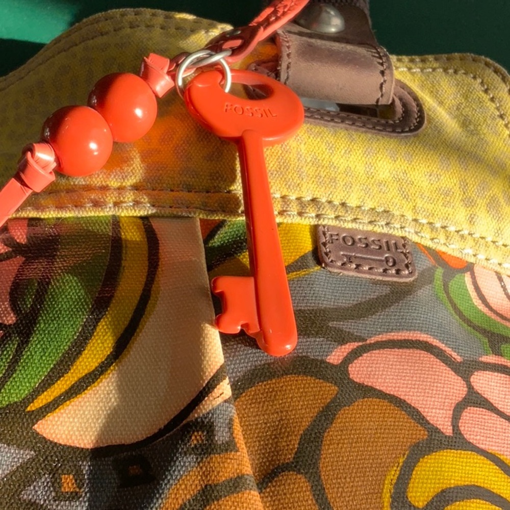 Key Per Fossil Handbag - Picture 2 of 8
